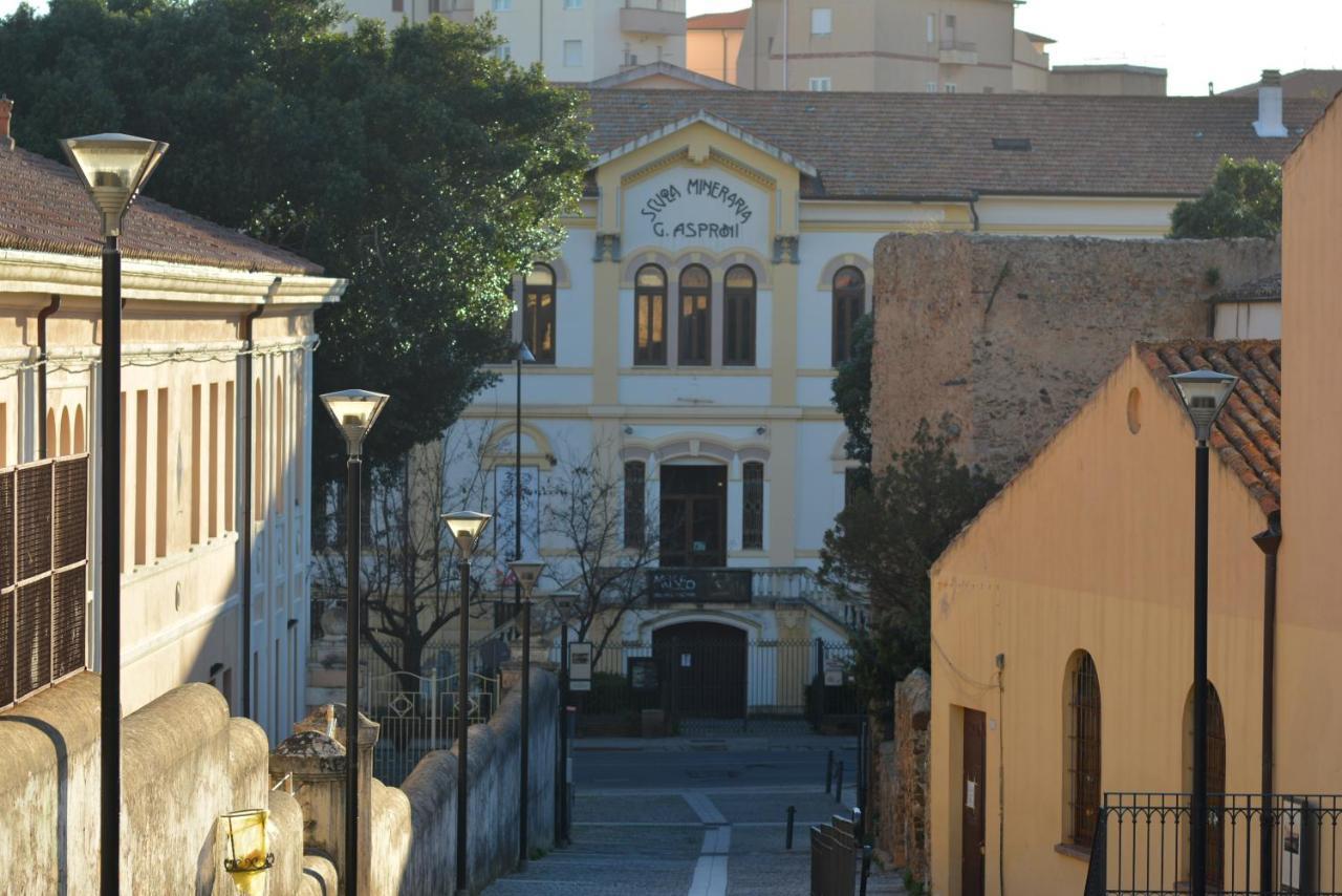 Casa Vacanze I Girasoli Iglesias Buitenkant foto